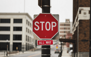 Netzsperre. Stop-Schild